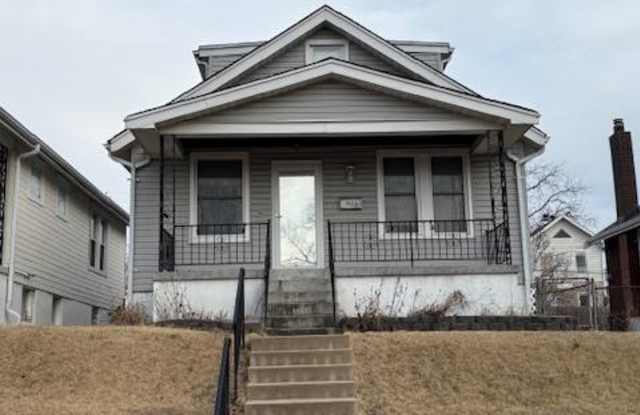 4428 South 38th Street photos photos