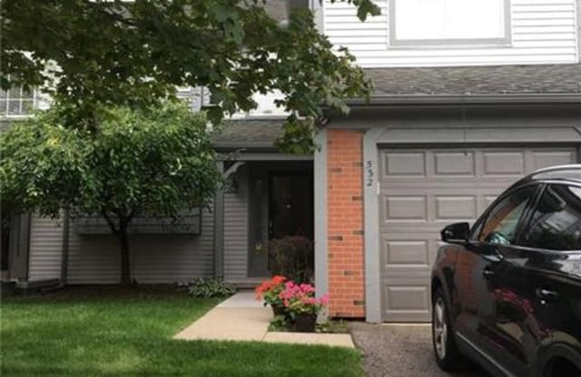 532 WINWOOD Circle - 532 Winwood Circle, Walled Lake, MI 48390