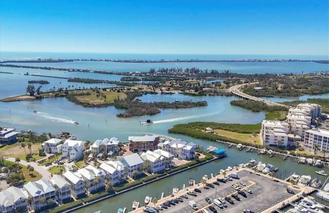 11727 ANGLERS CLUB Drive Gallery 3