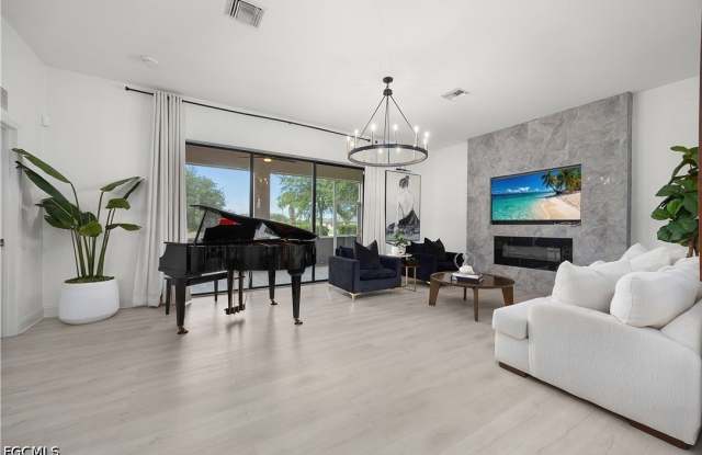 598 ASTON LAKE Court Gallery 3