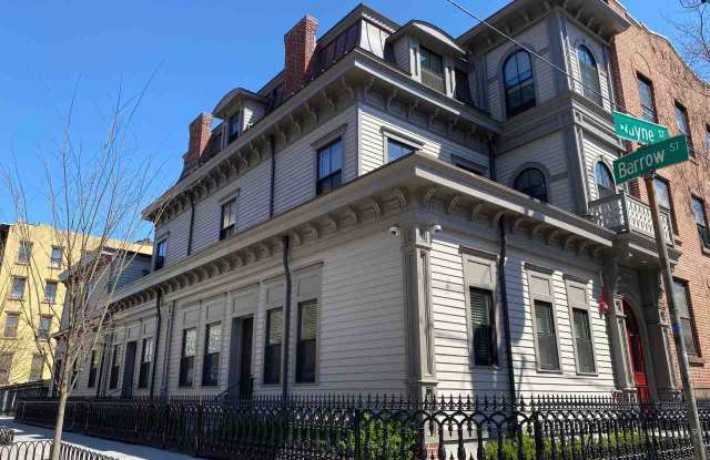 72 WAYNE ST - 72 Wayne Street, Jersey City, NJ 07302