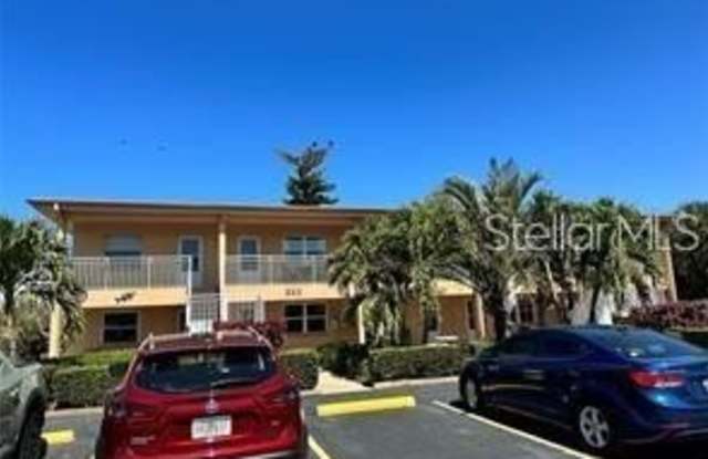 535 68TH AVENUE photos photos
