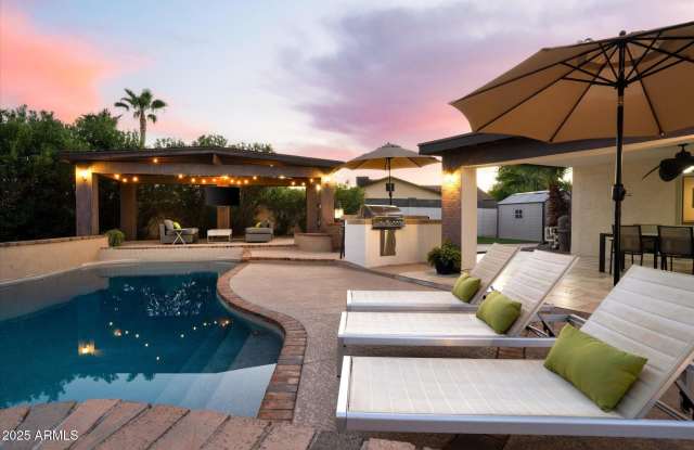5221 E BLANCHE Drive Gallery 3