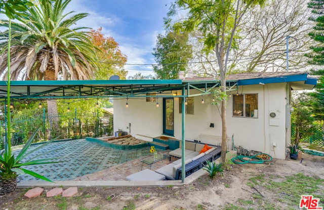 1630 CERRO GORDO Street Gallery 2