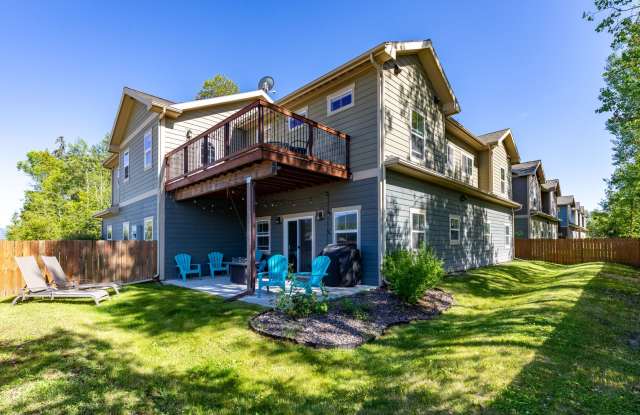 Beautiful  centrally located Whitefish Home photos photos