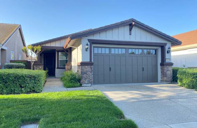 Del Webb - 55+ Community - 7820 Barnsley Way, Elk Grove, CA 95757