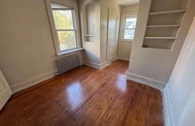 110 Rector Street unit: 2 - 110 Rector Street, Perth Amboy, NJ 08861