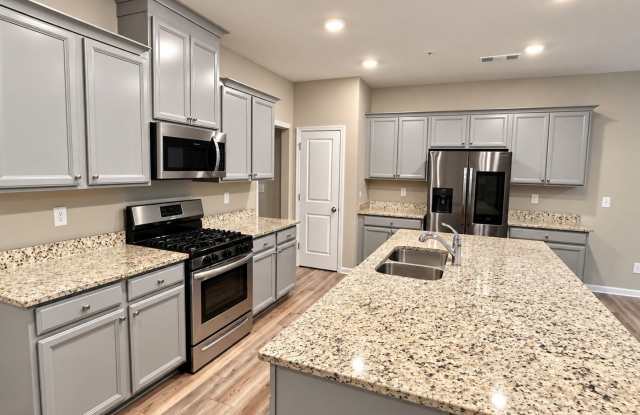 Charming 3BR Townhome in Marietta Gallery 4