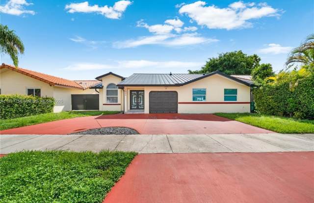 1025 NW 128th Ct - 1025 Northwest 128th Court, Tamiami, FL 33182