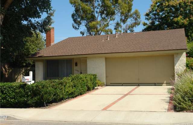 14942 Rancho Circle Gallery 2
