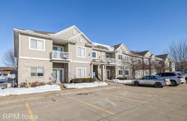 1320 SE Florence Drive #16 - 1320 Florence Drive, Waukee, IA 50263