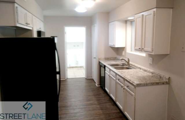 11189 West Cameo Drive Gallery 2