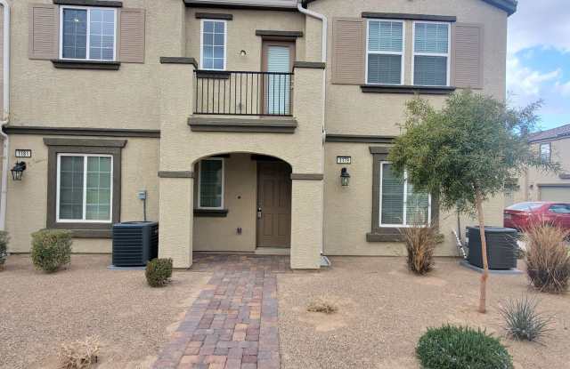 Henderson Town Home - All Housing Vouchers Accepted. photos photos