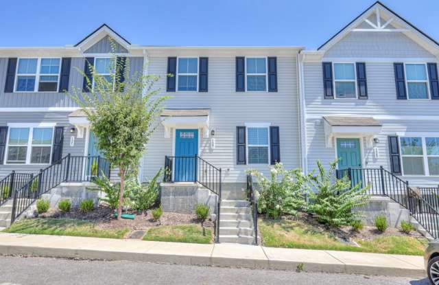 2757 Thornton Grove Boulevard - 127 photos photos 2757 Thornton Grove Boulevard - 127 photos photos