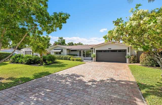 5281 NE 19th Ave photos photos