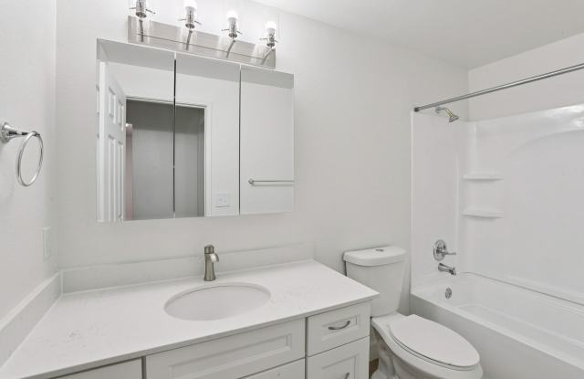 Garden View Apartments Gallery 3