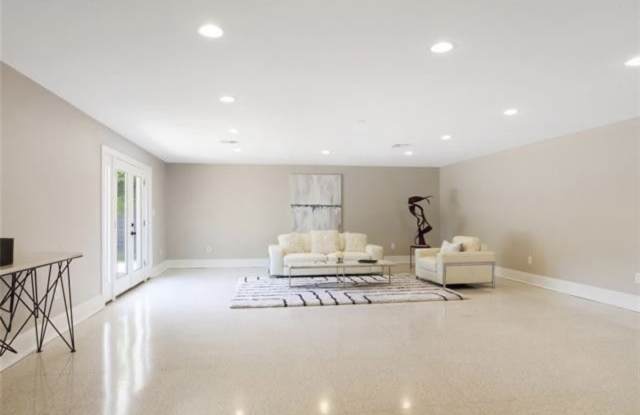 1755 Oriole Street - 1755 Oriole Street, New Orleans, LA 70122