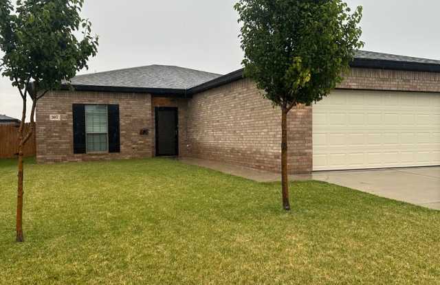 Large 3 bed 2 bath - 307 Mikeska Street, Amarillo, TX 79118