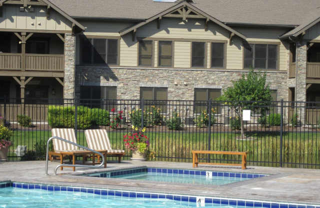 Fabulous Furnished Monterra 2 bd Condo photos photos