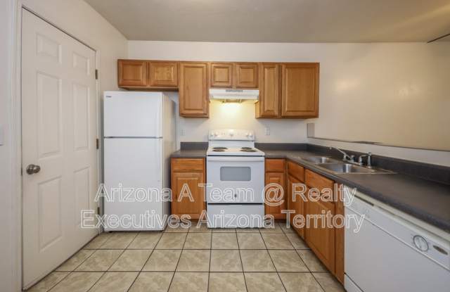 2635 North Fontana Avenue photos photos