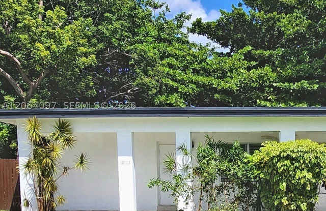 12001 W Biscayne Canal Rd Gallery 1