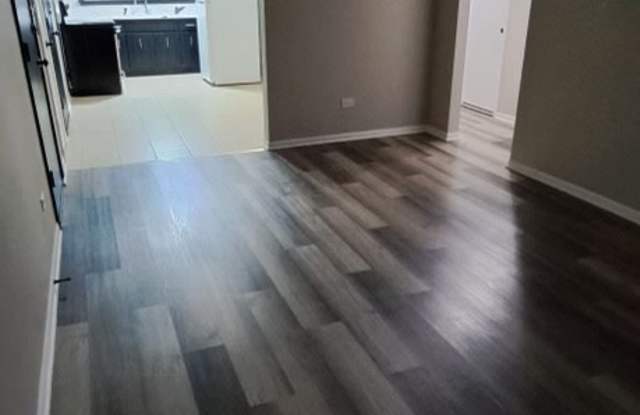 1319 River Dr Gallery 4