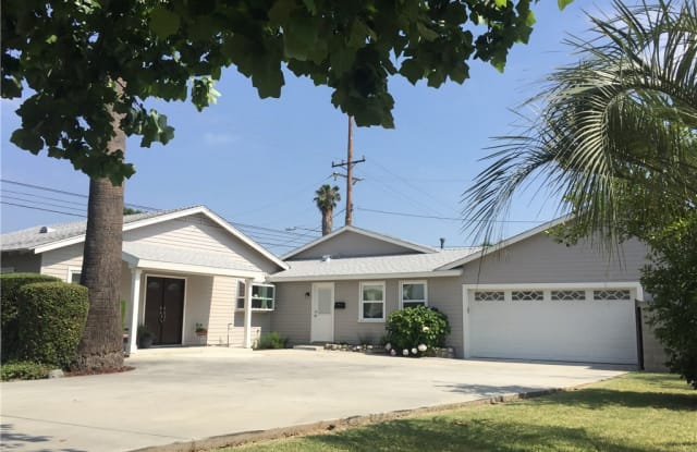 944 E Vine - 944 East Vine Avenue, West Covina, CA 91790