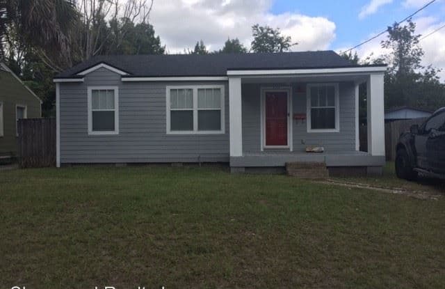 5115 Sunderland Rd - 5115 Sunderland Road, Jacksonville, FL 32210