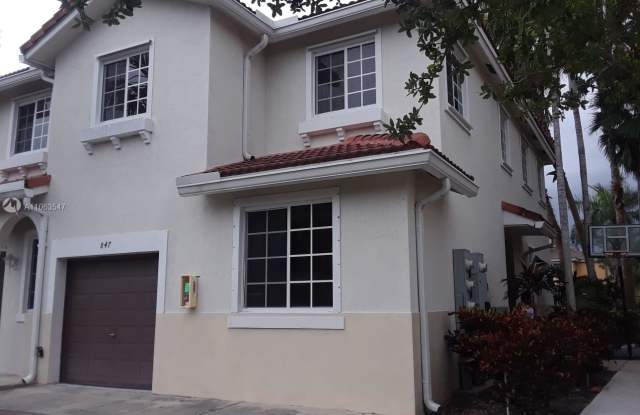 20901 NW 14th Pl - 20901 Northwest 14th Place, Miami Gardens, FL 33169