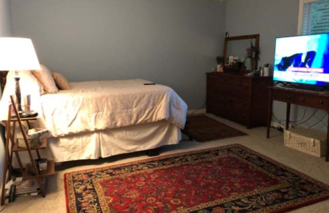 135 Greenmont Downs Trace Gallery 3