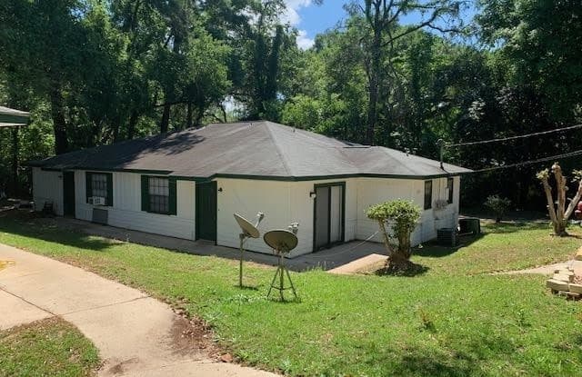 3211 Jim Lee - 3211 Jim Lee Road, Tallahassee, FL 32301