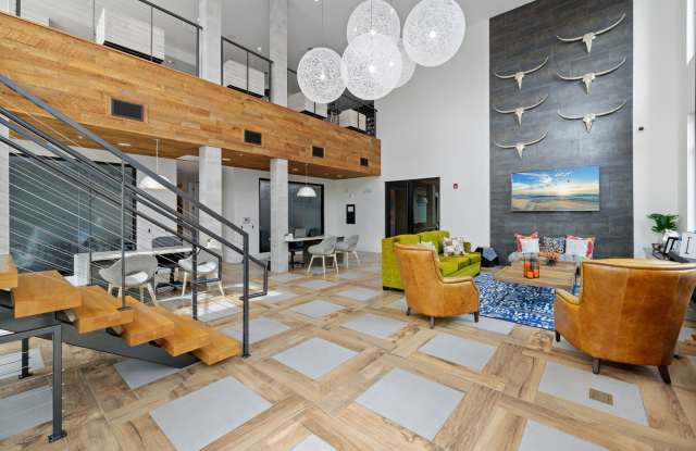 Dakota Gallery 4