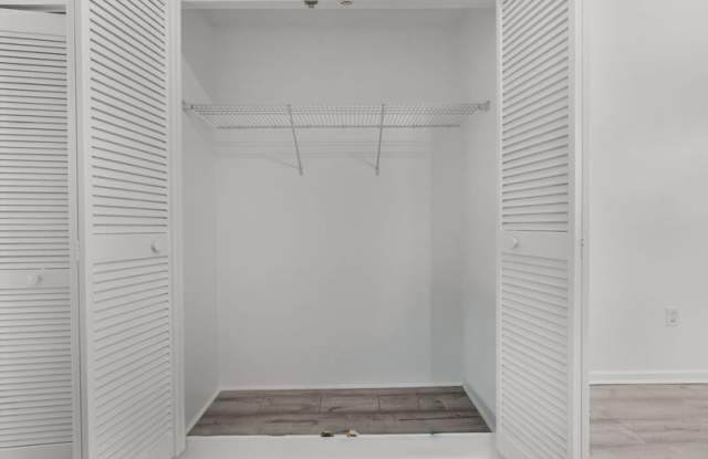 2134 Bradford st Apt 423 Gallery 4