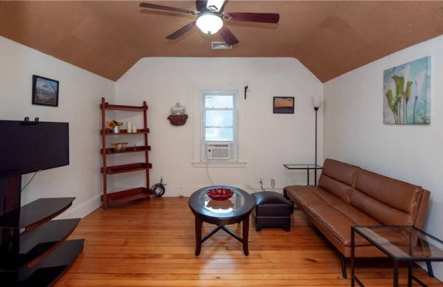 12 Belair Avenue Gallery 3