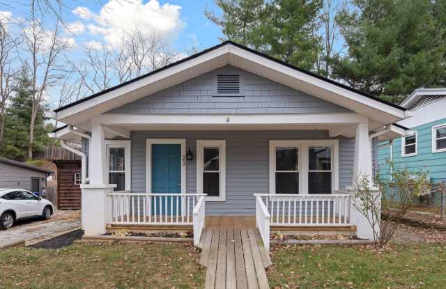 Updated West Asheville Bungalow! Gallery 3