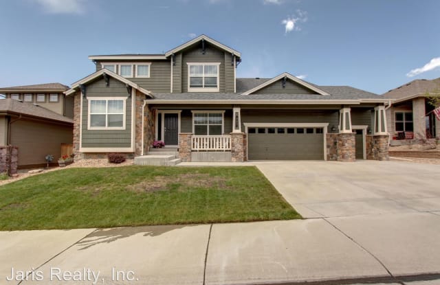 847 Tarpan Place - 847 Tarpan Place, Castle Rock, CO 80104