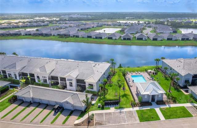 14214 HERITAGE LANDING Boulevard Gallery 4