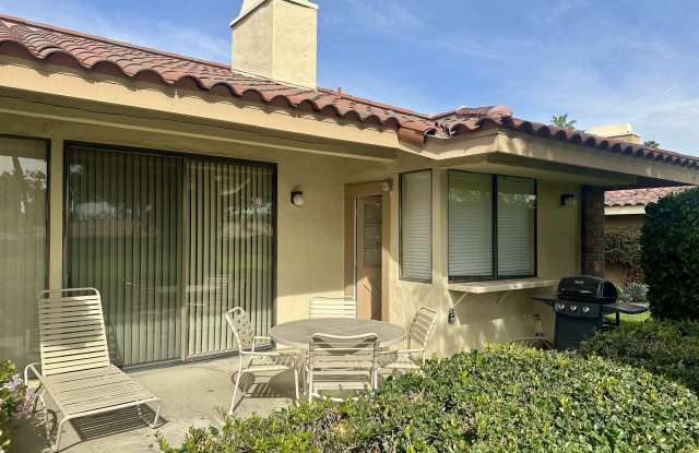 294 San Vicente Circle Gallery 3