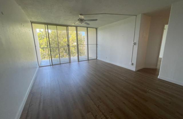 $2400 NORTHBROOK-MELEMANU WOODLANDS 2BR/1BA/1PKG, guest parking photos photos