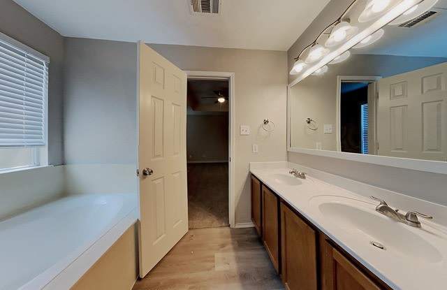 16414 COLTS BAY Gallery 4