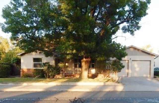 PRICE REDUCTION!  APPLY NOW!! photos photos