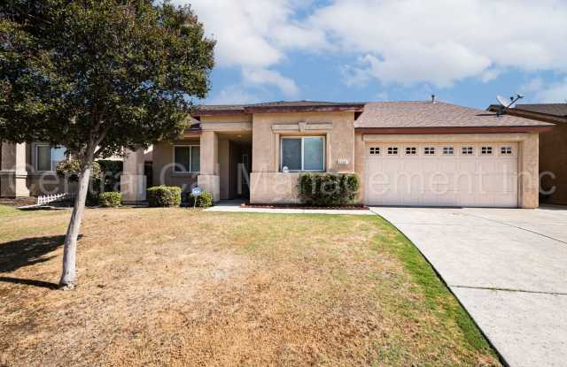 4 Bedroom/2 Bath Home in Desired Southwest - $2350 a month! photos photos