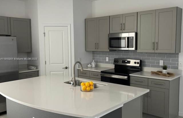 3563 Davenport Creek Court photos photos