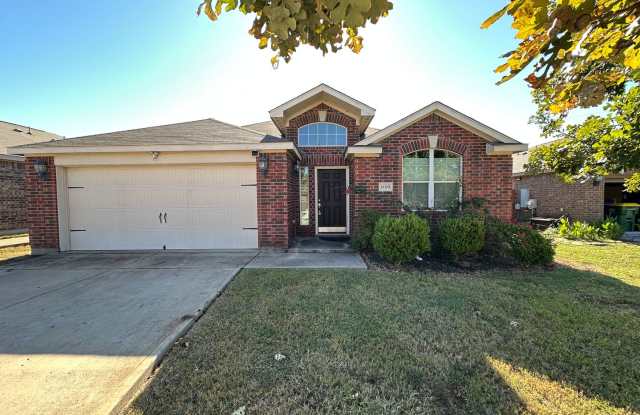 1 Month Free! Spacious 3-Bedroom Home in Presidential Glen – Pet Friendly! photos photos