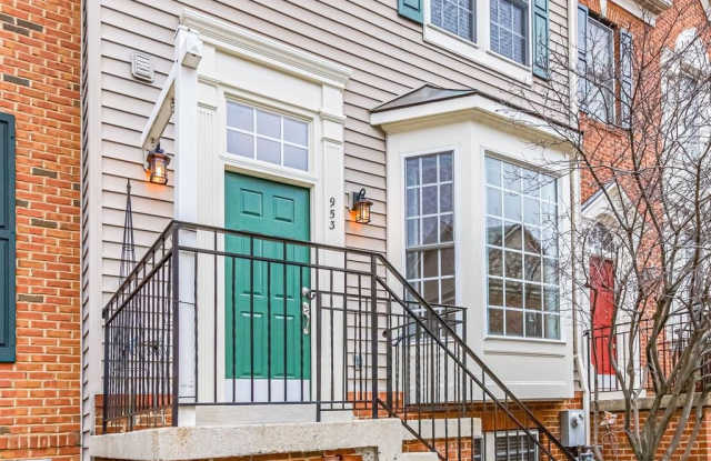 953 HARRISON Circle - 953 Harrison Circle, Alexandria, VA 22304