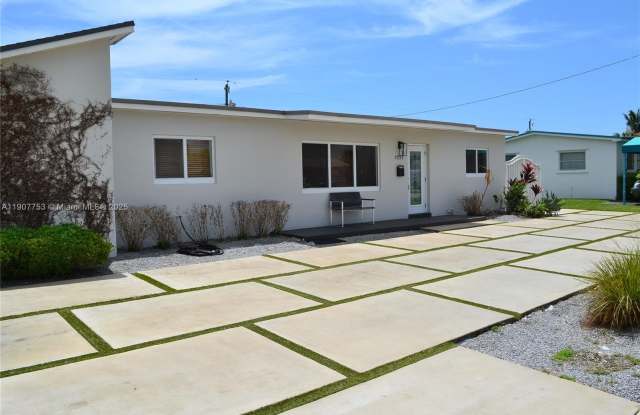 3221 SW 93rd Pl photos photos