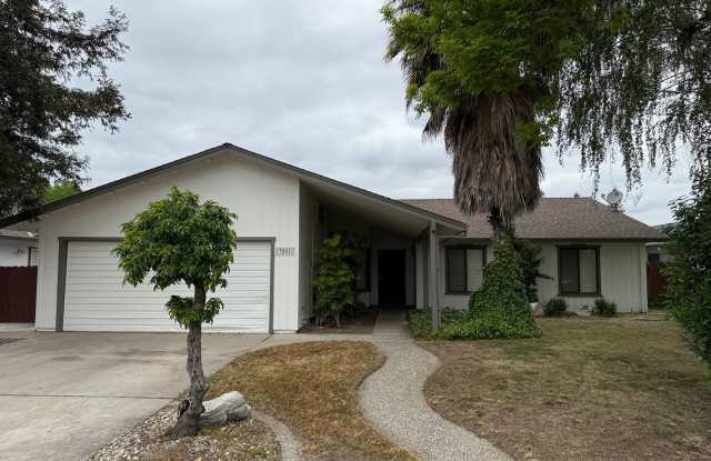 4 bedroom single story in Sylvan School District! - 3801 Spring Oak Drive, Modesto, CA 95355