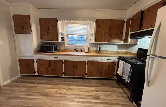 1705 1st St photos photos