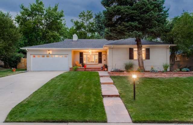 Beautiful Ranch in Belcaro Neighborhood photos photos