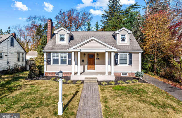 639 MAPLE AVENUE - 639 Maple Avenue, Haddonfield, NJ 08033